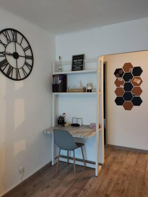 Charmant Appartement 3 Pieces Mandelieu La Napoule Luaran gambar