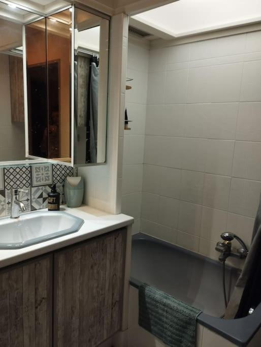 Charmant Appartement 3 Pieces Mandelieu La Napoule Luaran gambar