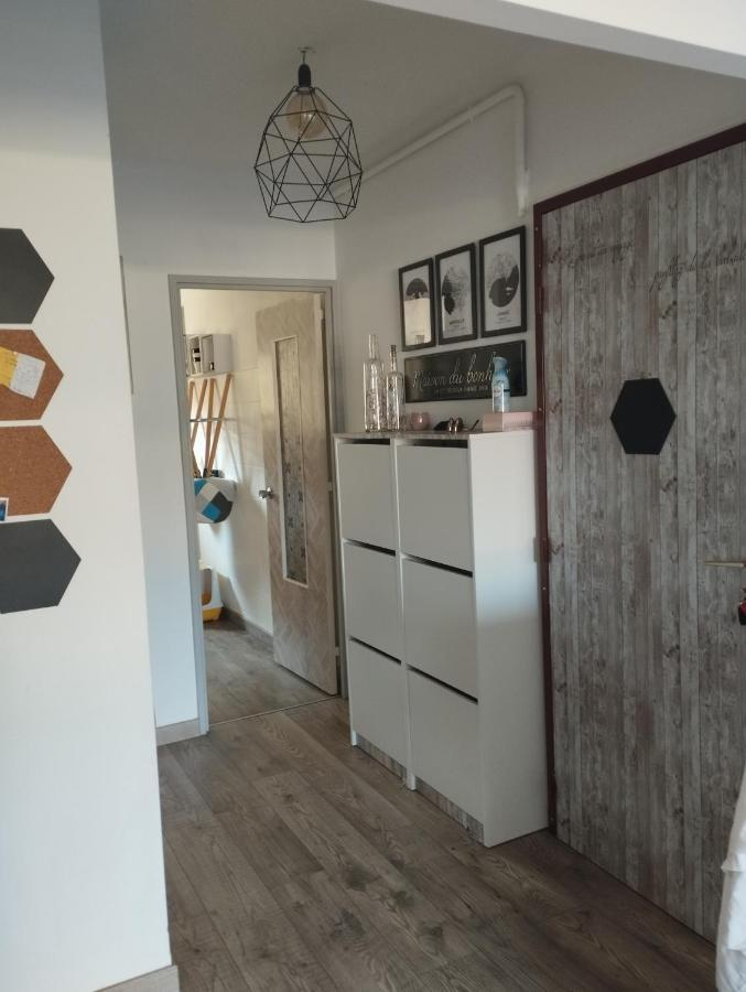 Charmant Appartement 3 Pieces Mandelieu La Napoule Luaran gambar