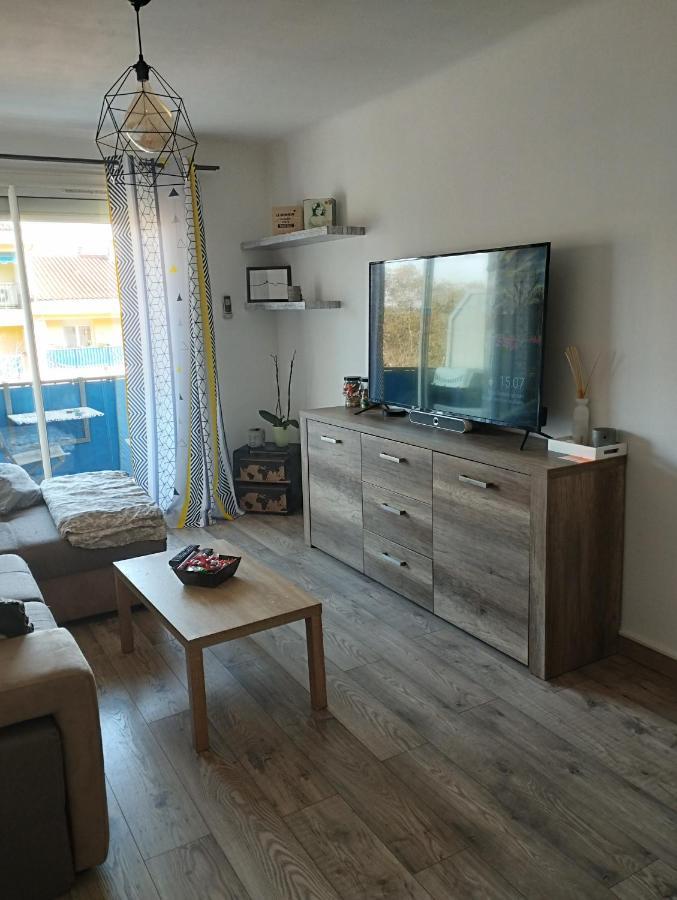 Charmant Appartement 3 Pieces Mandelieu La Napoule Luaran gambar