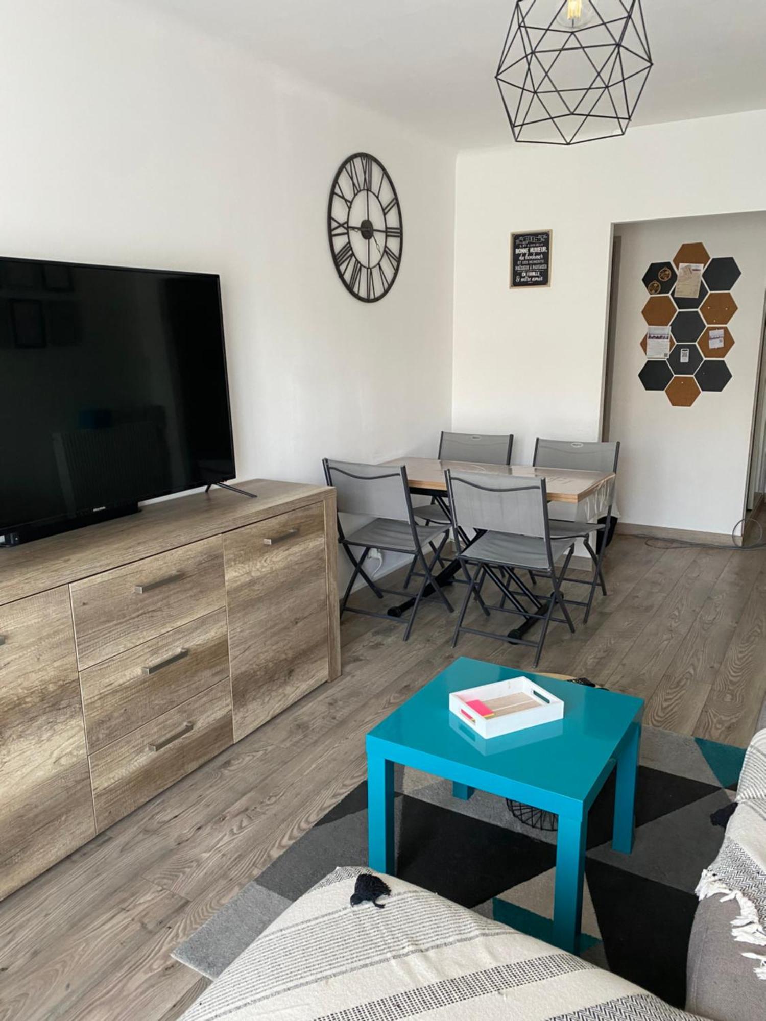 Charmant Appartement 3 Pieces Mandelieu La Napoule Luaran gambar